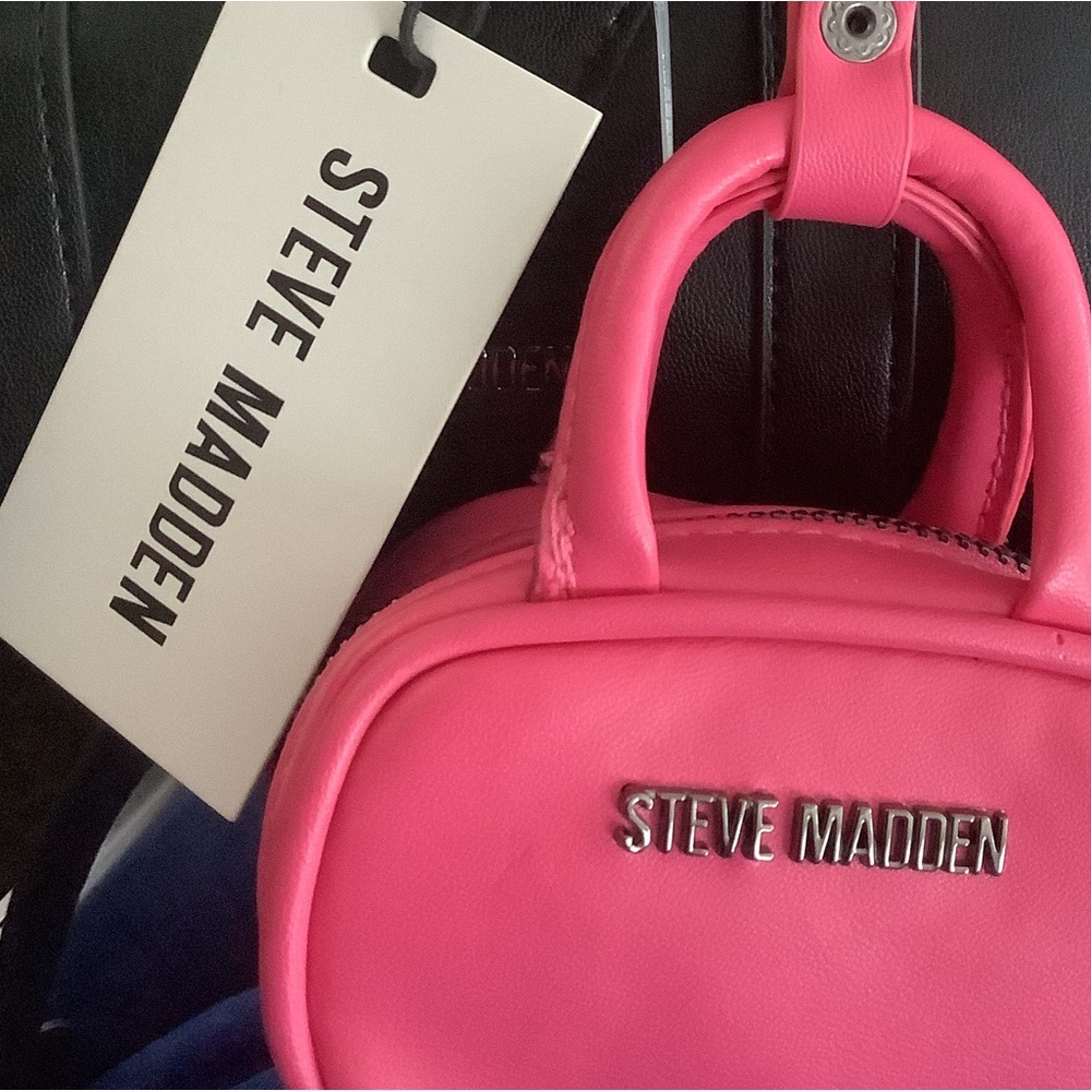 Steve Madden Bharlan Black Pink Shoulder Bag New - Picture 6 of 7